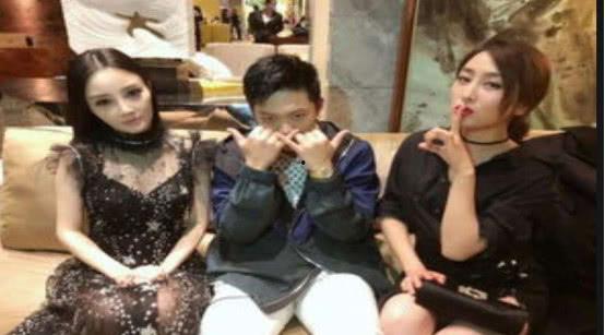 娱乐圈的吃瓜群众微博